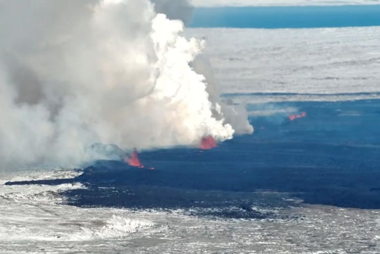 Iceland volcano eruption